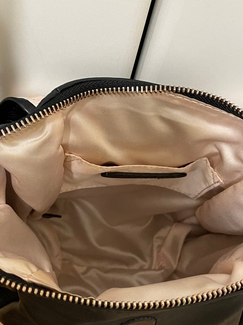 【お値下げ】repetto（レペット） レザーショルダーバッグ 黒 保存袋付き