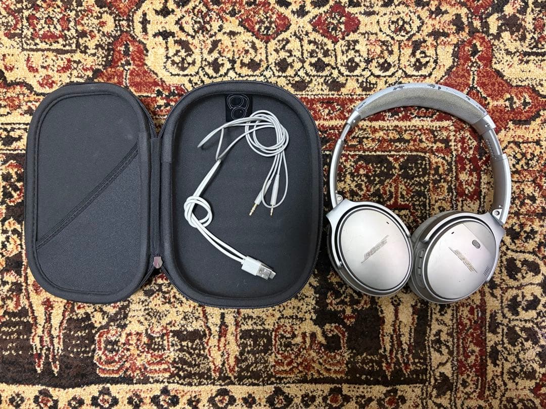 BOSE QuietComfort 35 Series ⅱ シルバー Amazon.com: Bose QuietComfort 35 II Noise Cancelling Bluetooth