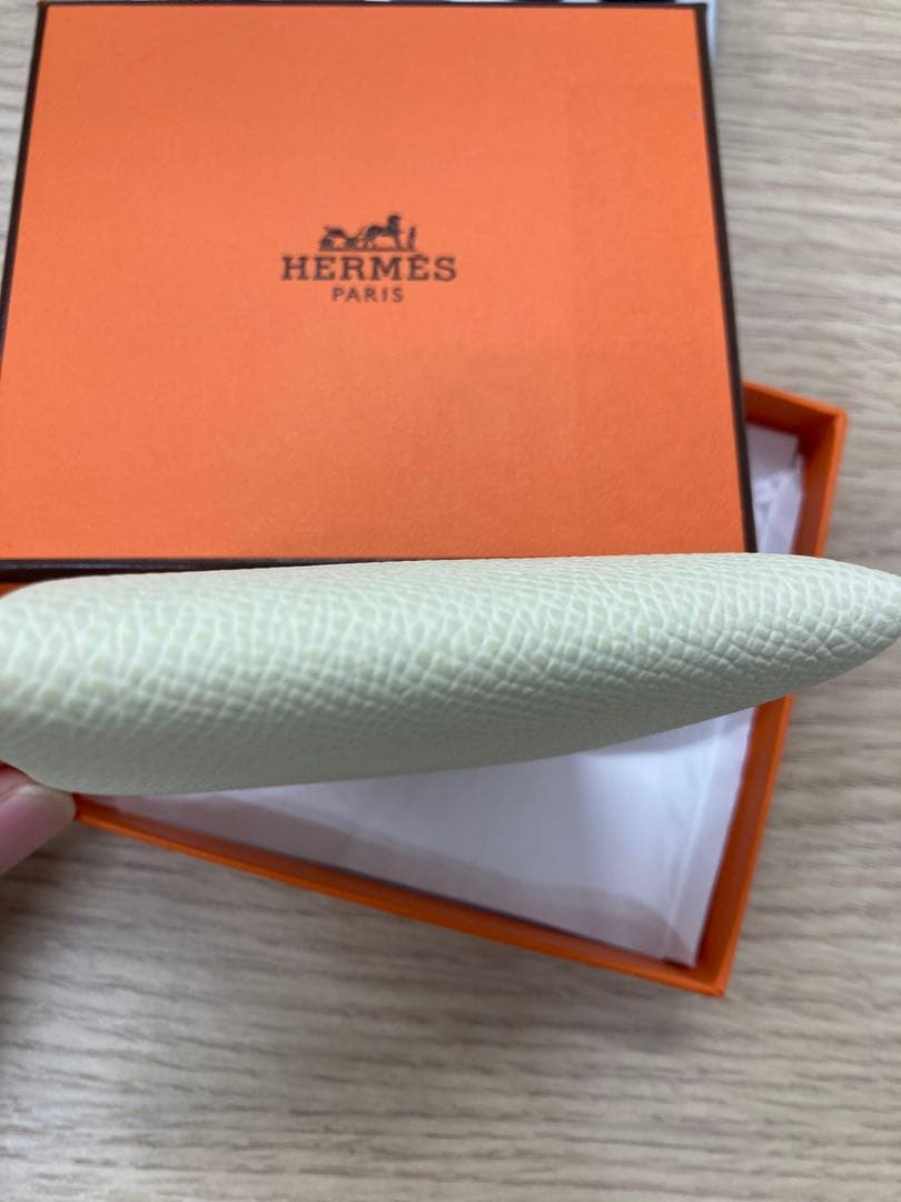 未使用品！　HERMES エルメス　バスティア　ケース