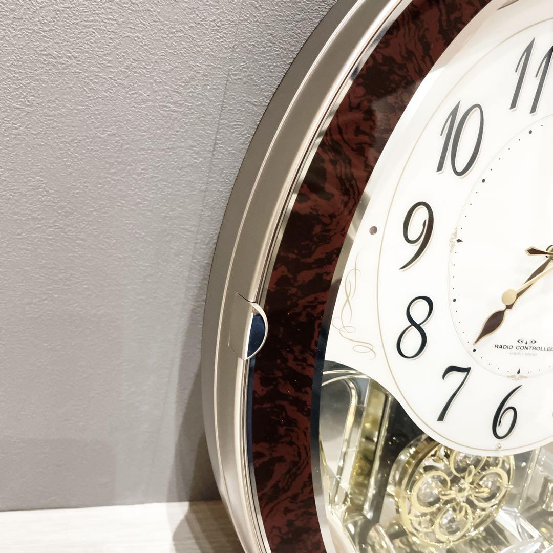 【希少品】リズム時計　 スモールワールド　廃盤　電波時計　掛け時計　18曲収録