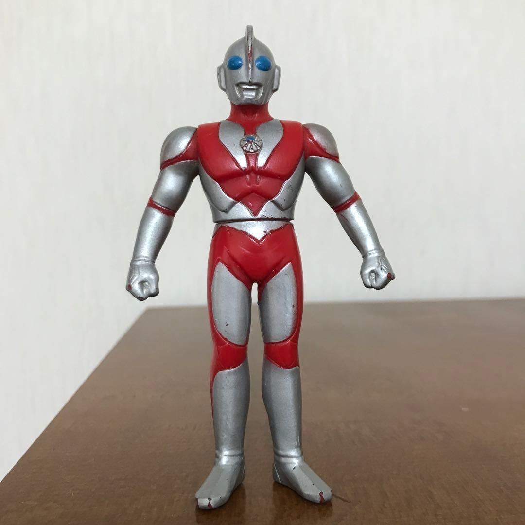 1993年 13cm ウルトラマンパワード ソフビ - メルカリ
