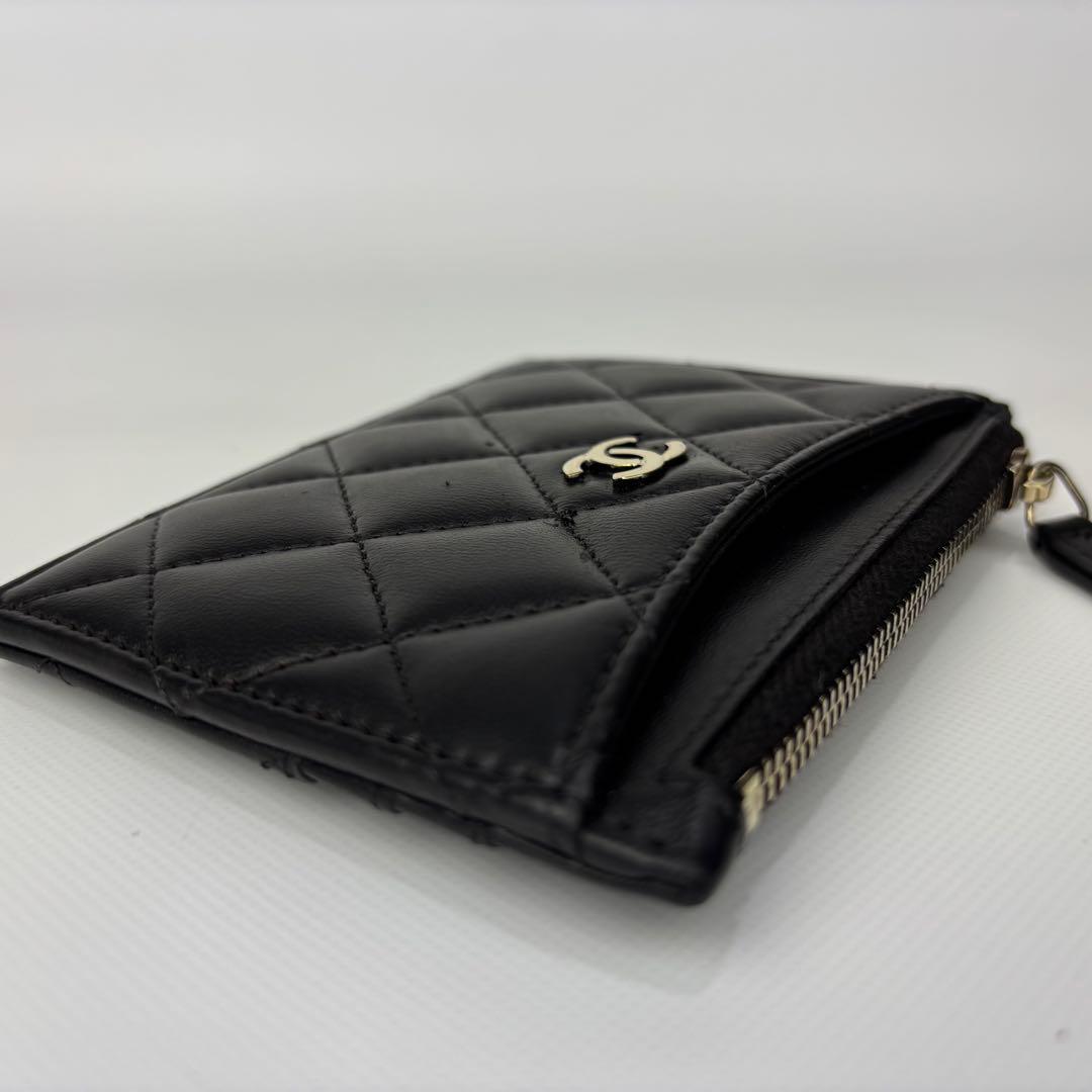 CHANEL シャネル　フラグメントケース　ケース　ラムスキン