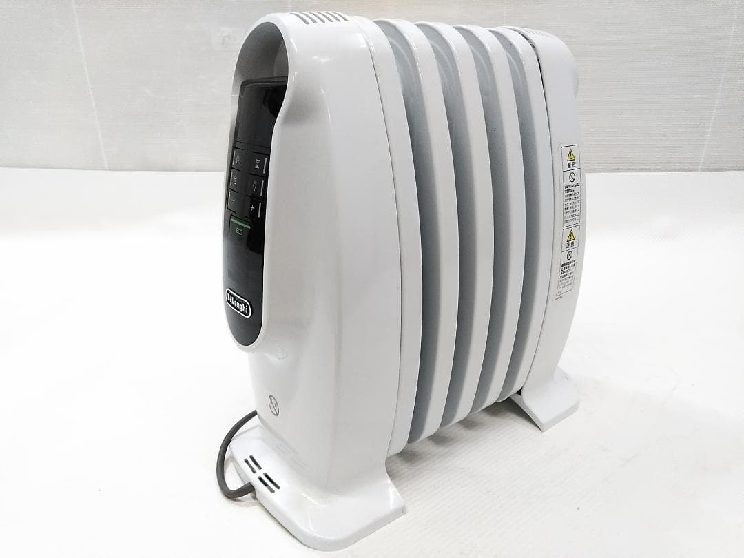 DeLonghi デロンギ オイルヒーター NJ0505E 〜3畳★ デロンギ（DeLonghi） オイルヒーター ミニ 足元ヒーター おしゃれ 遠