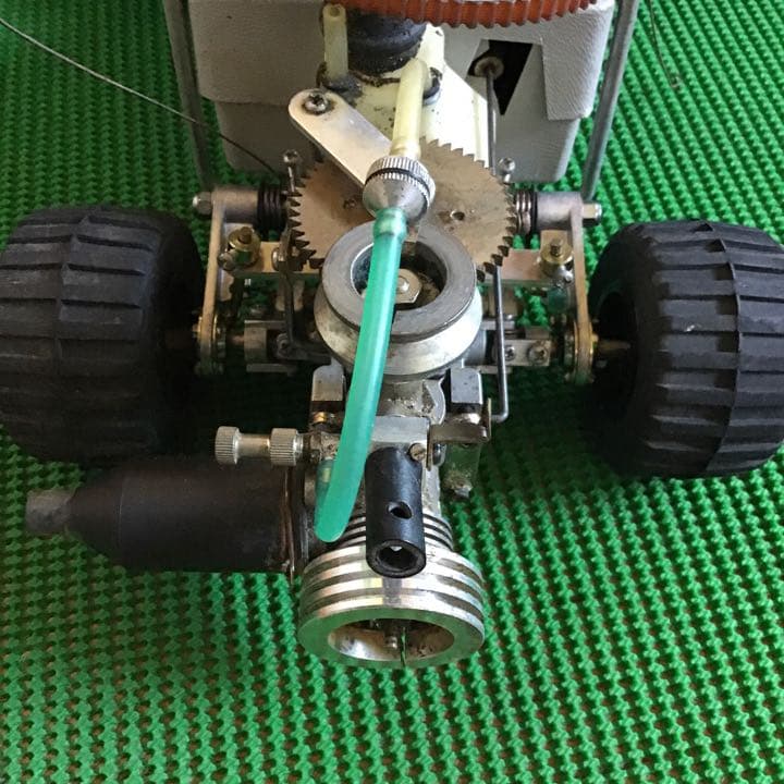 ヒロボー HIROBO ナインビート 初期型 エンジン付 40-45年前