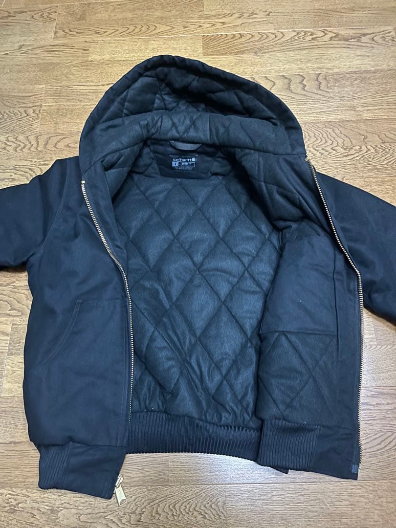 カーハート【Carhartt】 アクティブジャケット J140