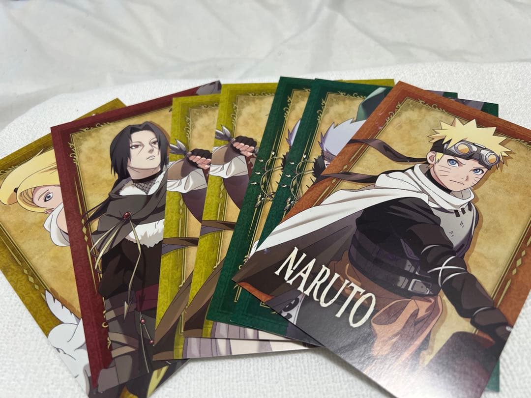 NARUTO 缶バッジ　ポストカードセット