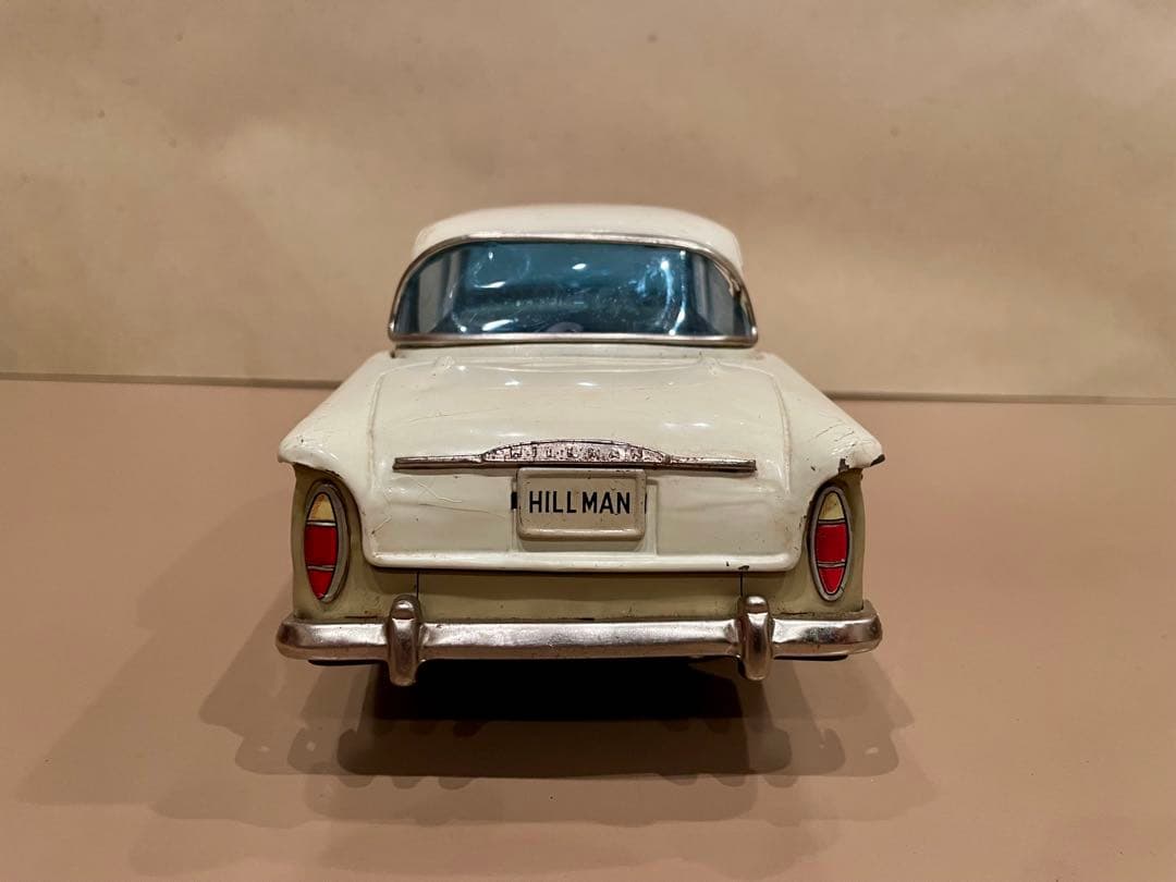 1961年【いすゞ】ヒルマンミンクス ハイスタイル　バンダイ　ブリキミニカー