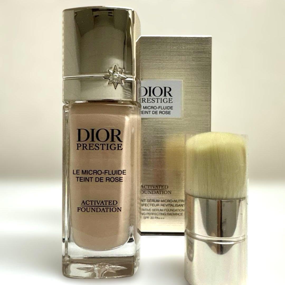 未使用に近いDIOR 新プレステージ ル マイクロフルイドタン0.5Nサンプル付