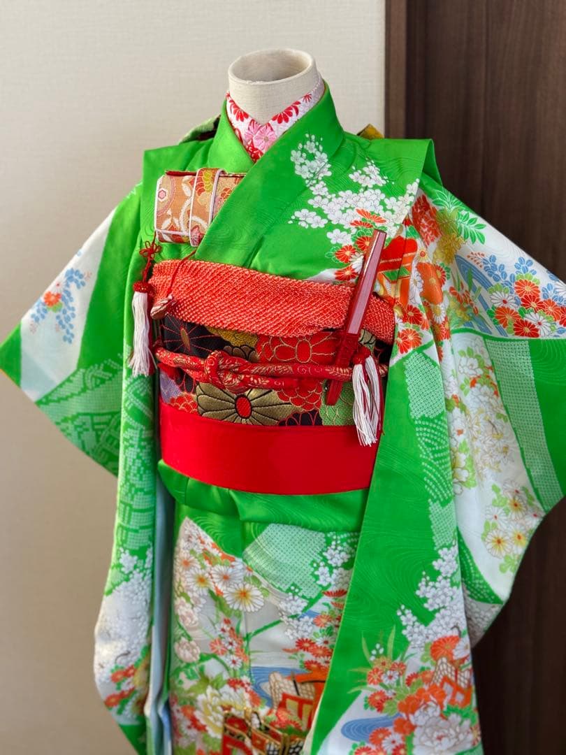 七五三に★レトロな黄緑色に御所車　疋田模様　七歳着物フルセット