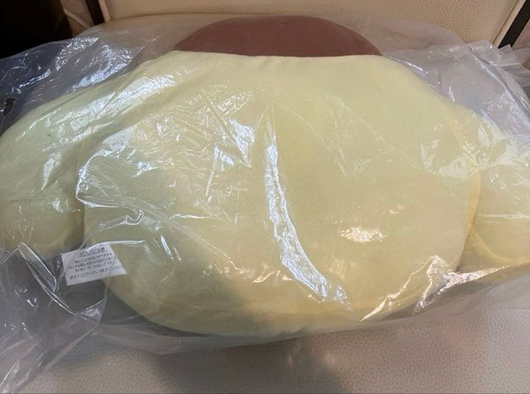 ポムポムプリン　ダイカット　フェイスクッション