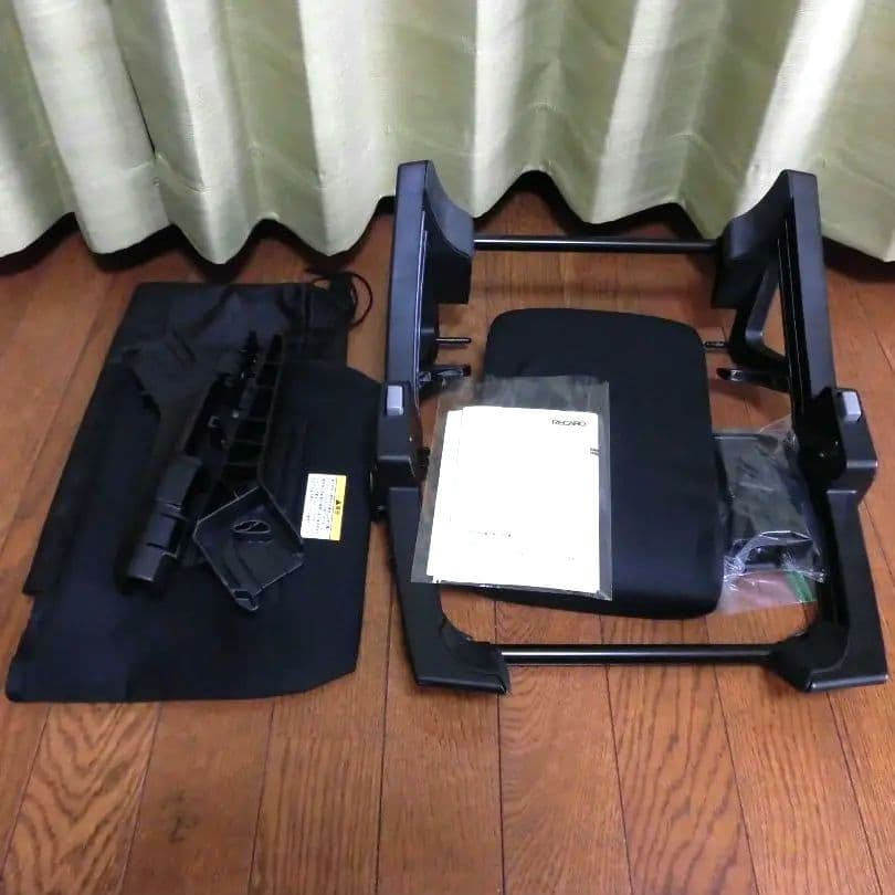美品 RECARO レカロ ZERO1チャイルドシート R129 取り外し可能