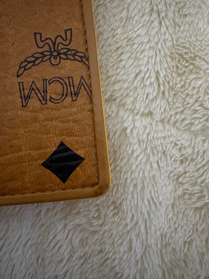 MCM ウサギデザイン パスポートケースの通販はau PAY マーケット