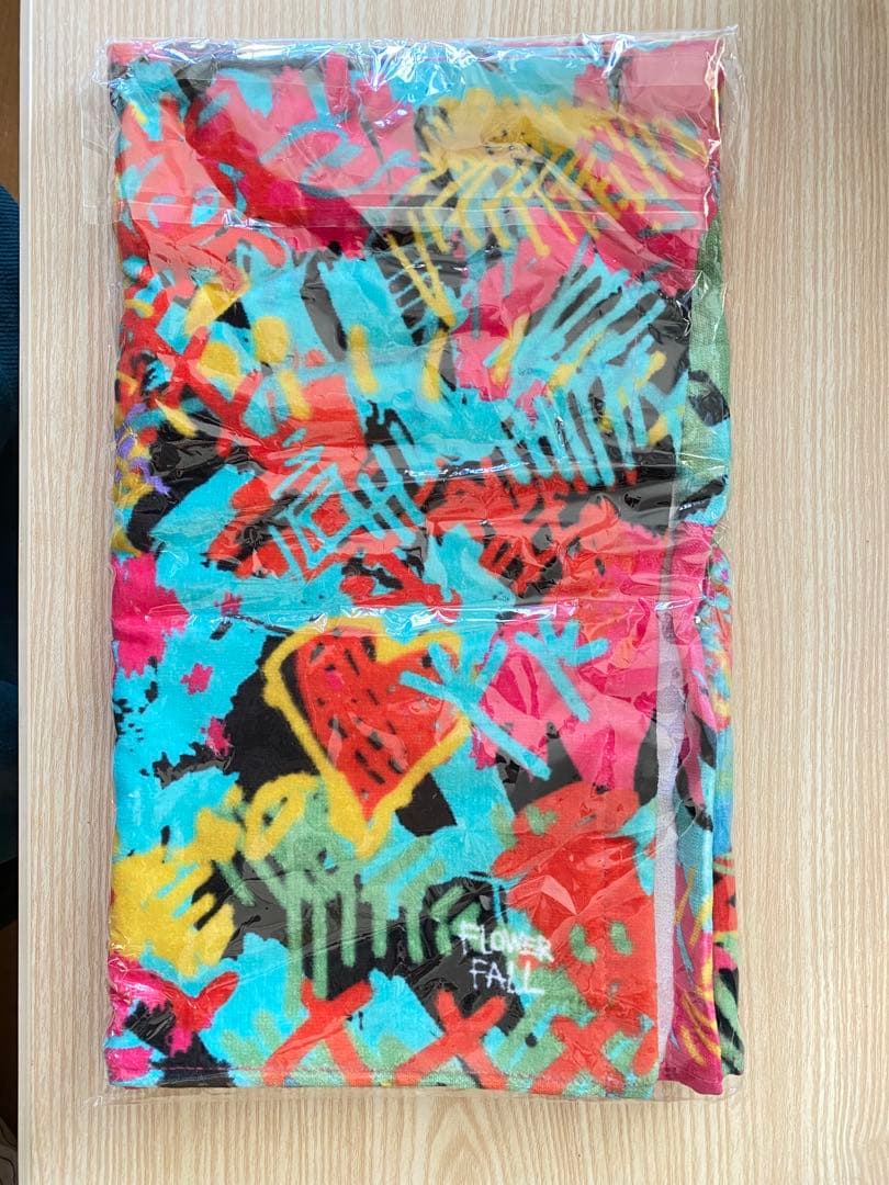 米津玄師 2015 TOUR「花ゆり落ちる」 タオル - メルカリ