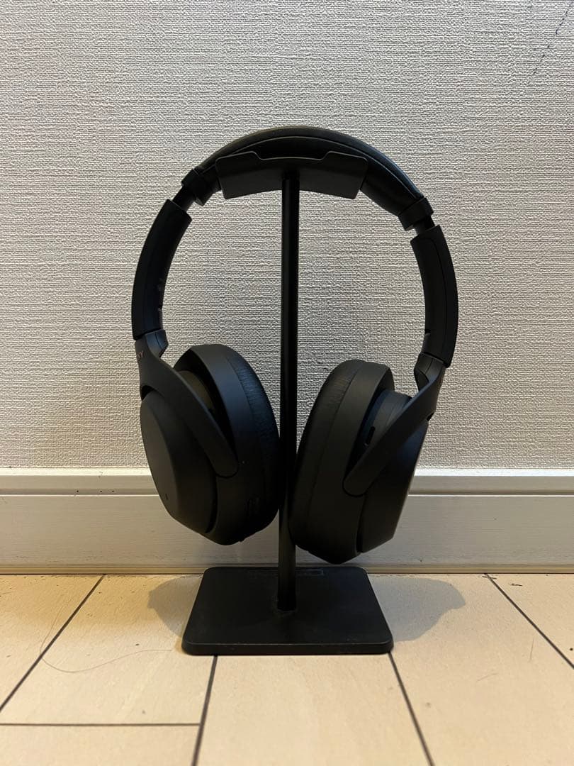 美品SONY ワイヤレスヘッドホン ブラックWH-1000XM4