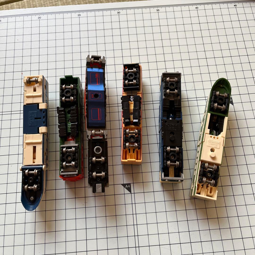 トランスフォーマートレインボット