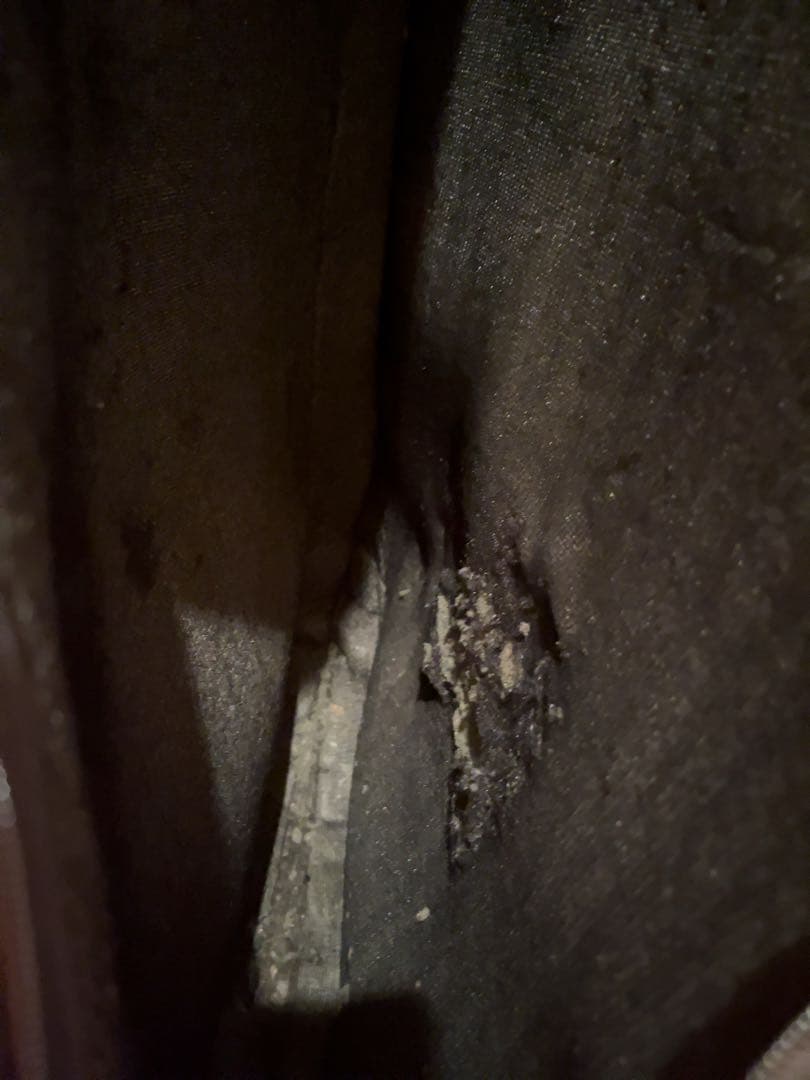 く*い様 【中古】メーカー不明 ストラトキャスター エレキギター