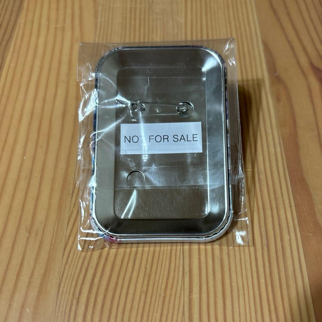 ＊リスア＊【未開封】メダリスト 非売品 缶バッジ グランプリファイナル