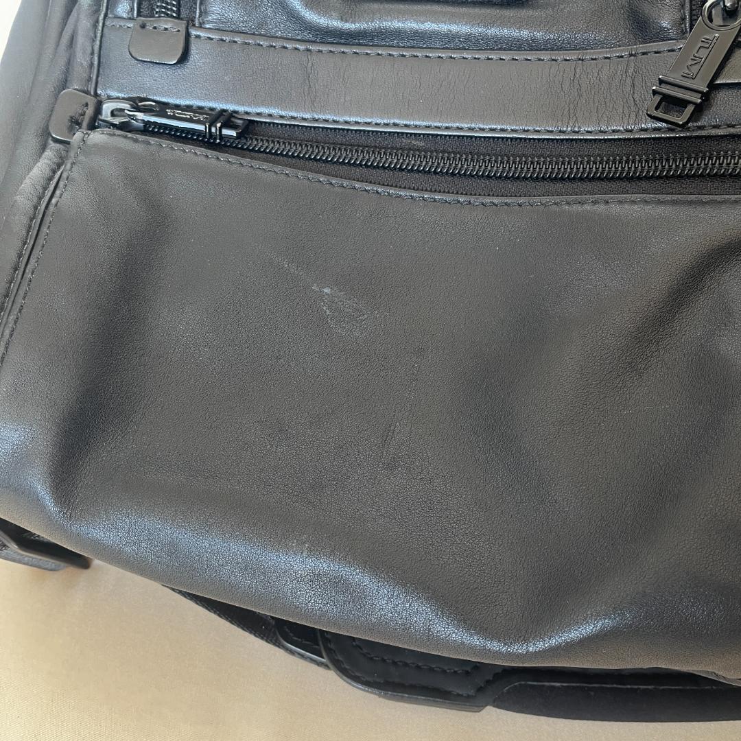 TUMI エクスパンダブル・オーガナイザー・ラップトップ・ブリーフ トゥミ