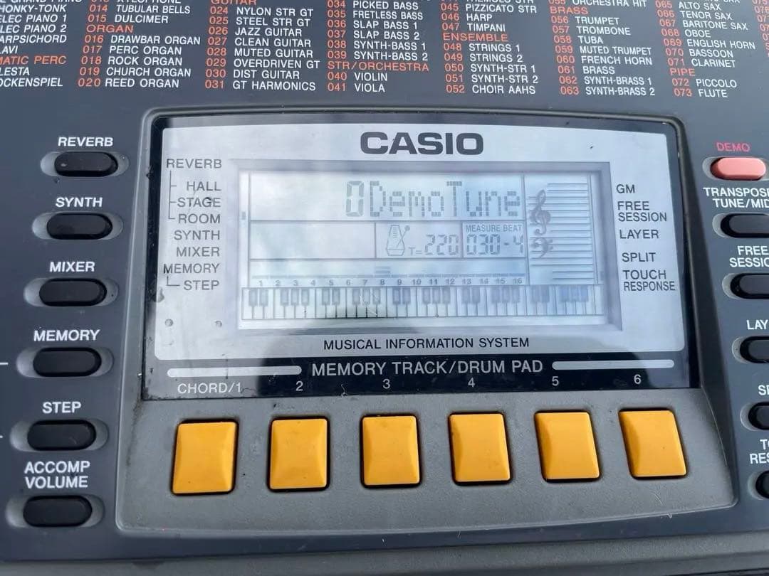 CASIO CTK-601 電子キーボード 61鍵 タッチレスポンス付き