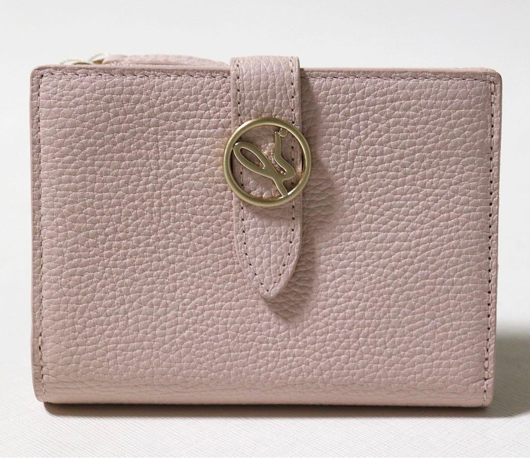 《アニエスベー》箱付新品 現行モデル ベルトデザイン 型押しレザー 2つ折り財布