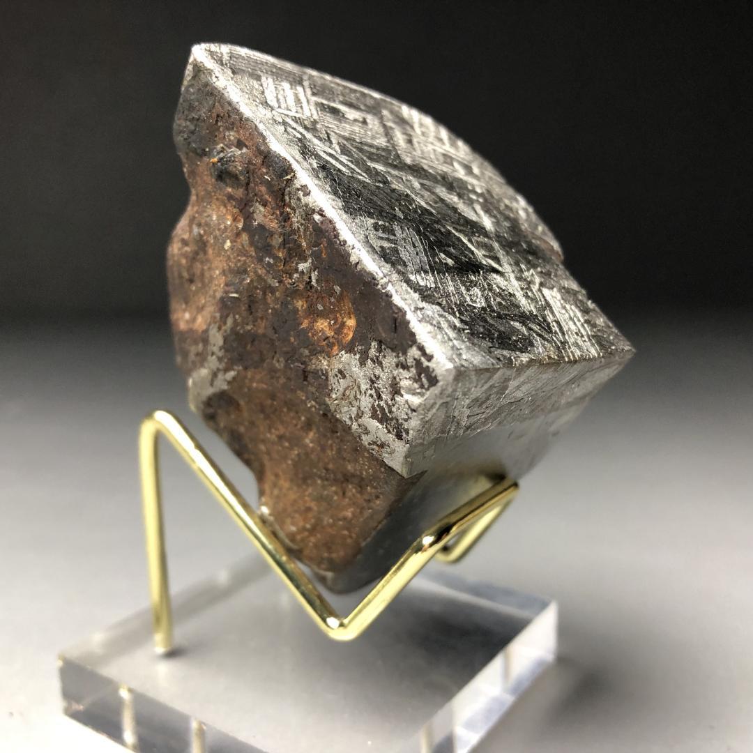 アルタイ隕石 鉄隕石 外皮付き隕石 エンドカット 原石 重さ約415g