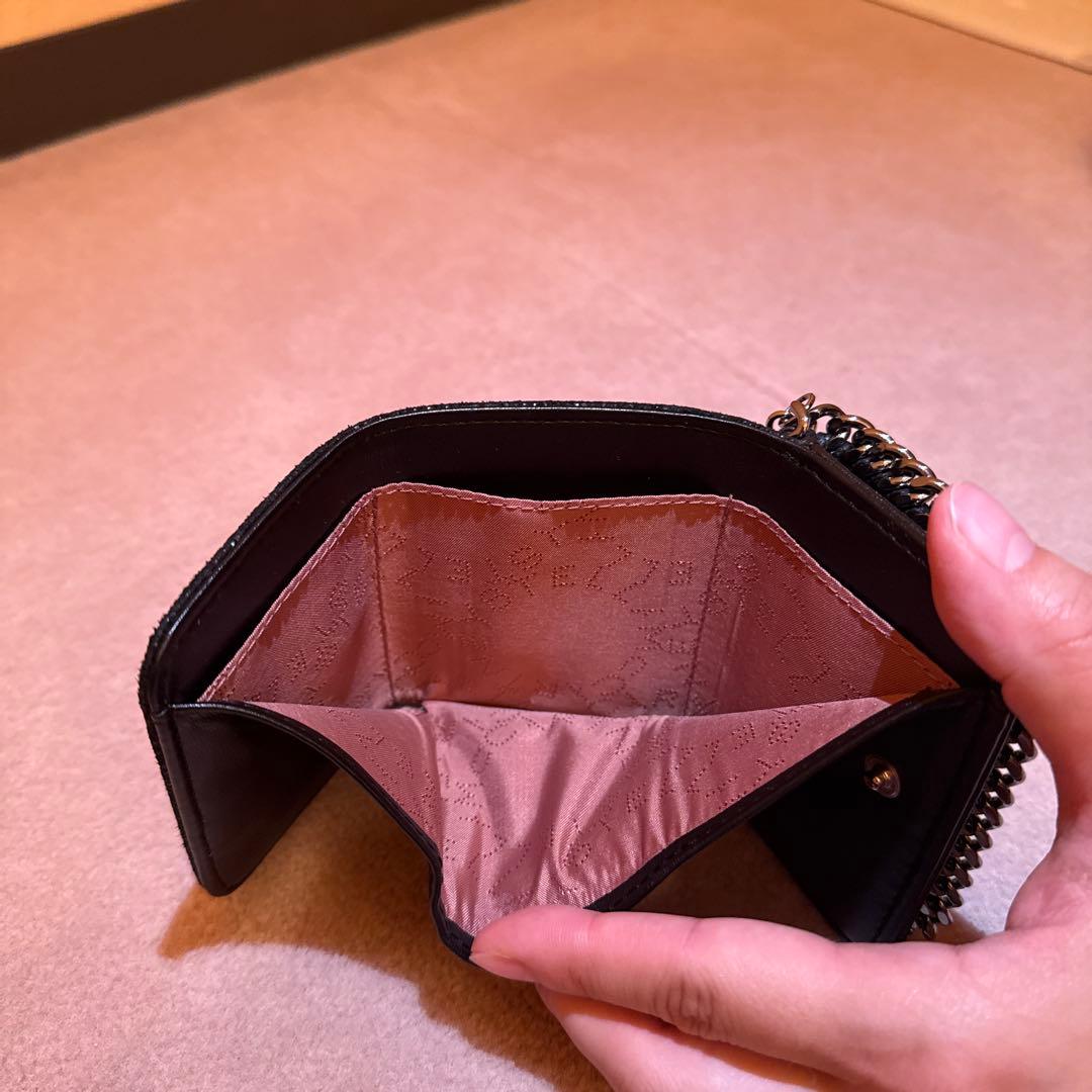 ステラマッカートニー　ファラベラスモールフラップウォレット　ブラック