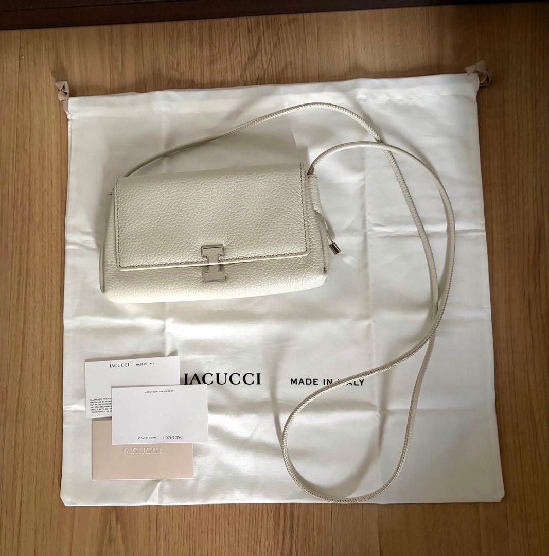 IACUCCI イアクッチ アバ ウォレットショルダー