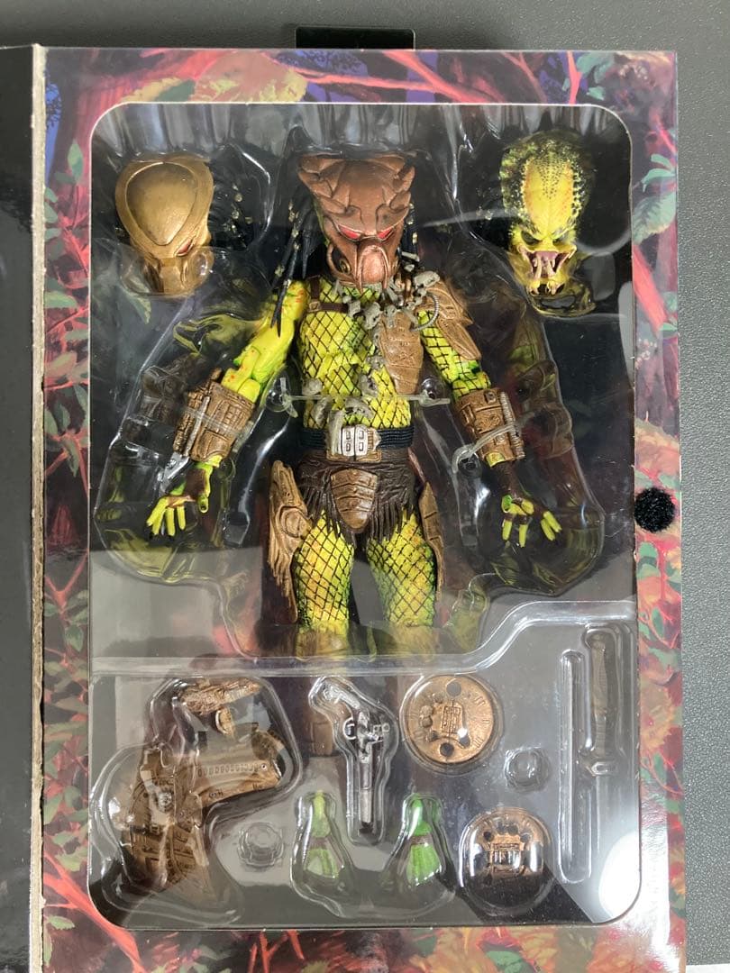 ネカ　NECA ゴールデンエンジェル　プレデター 未開封