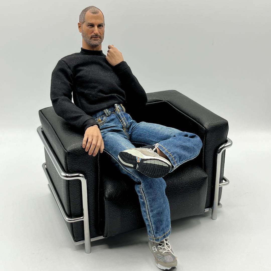 希少】スティーブ・ジョブズ フィギュア レジェンド・トイズ - メルカリ