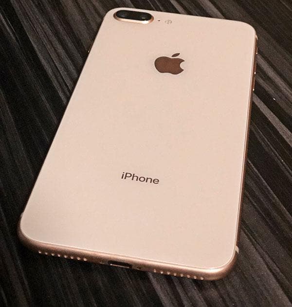 iPhone 8 Plus 64GB 美品