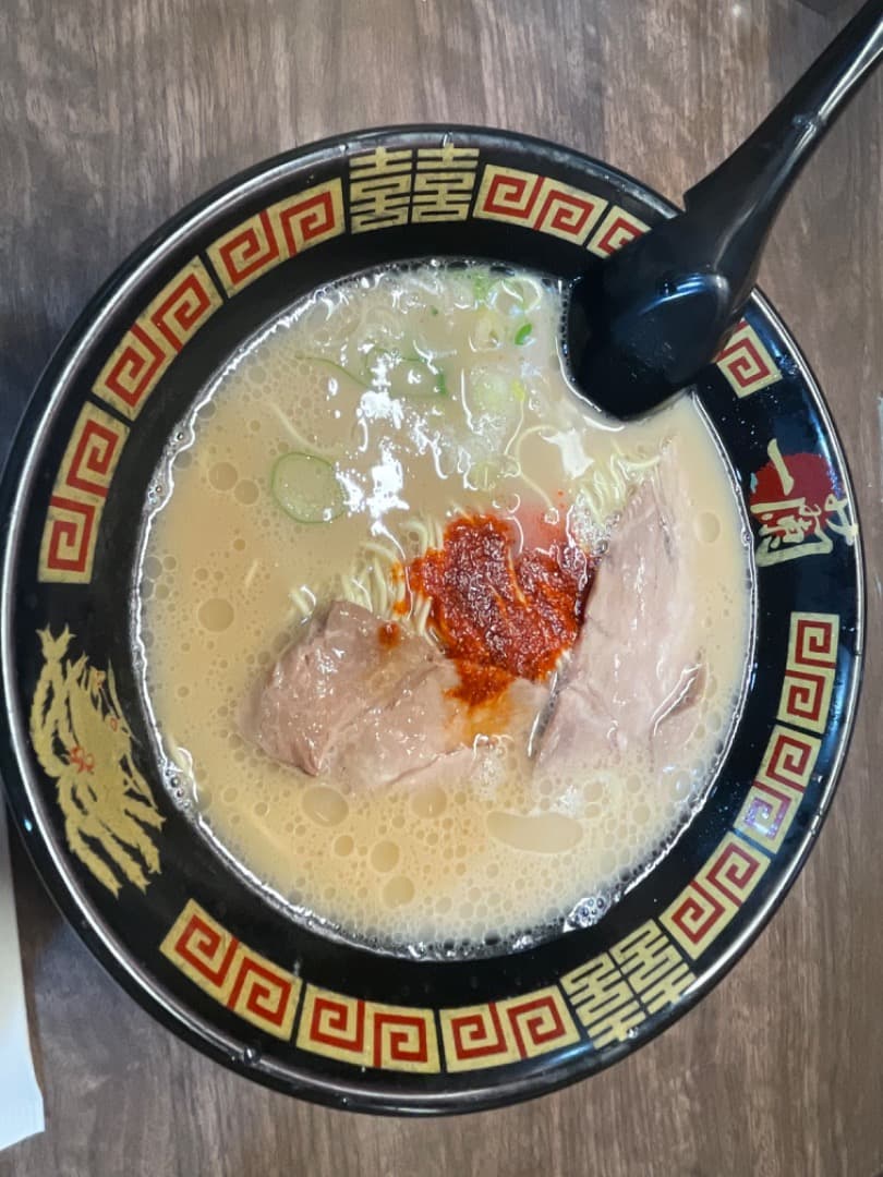 クリーミー豚骨ラーメン写真 73d71100-s.jpg