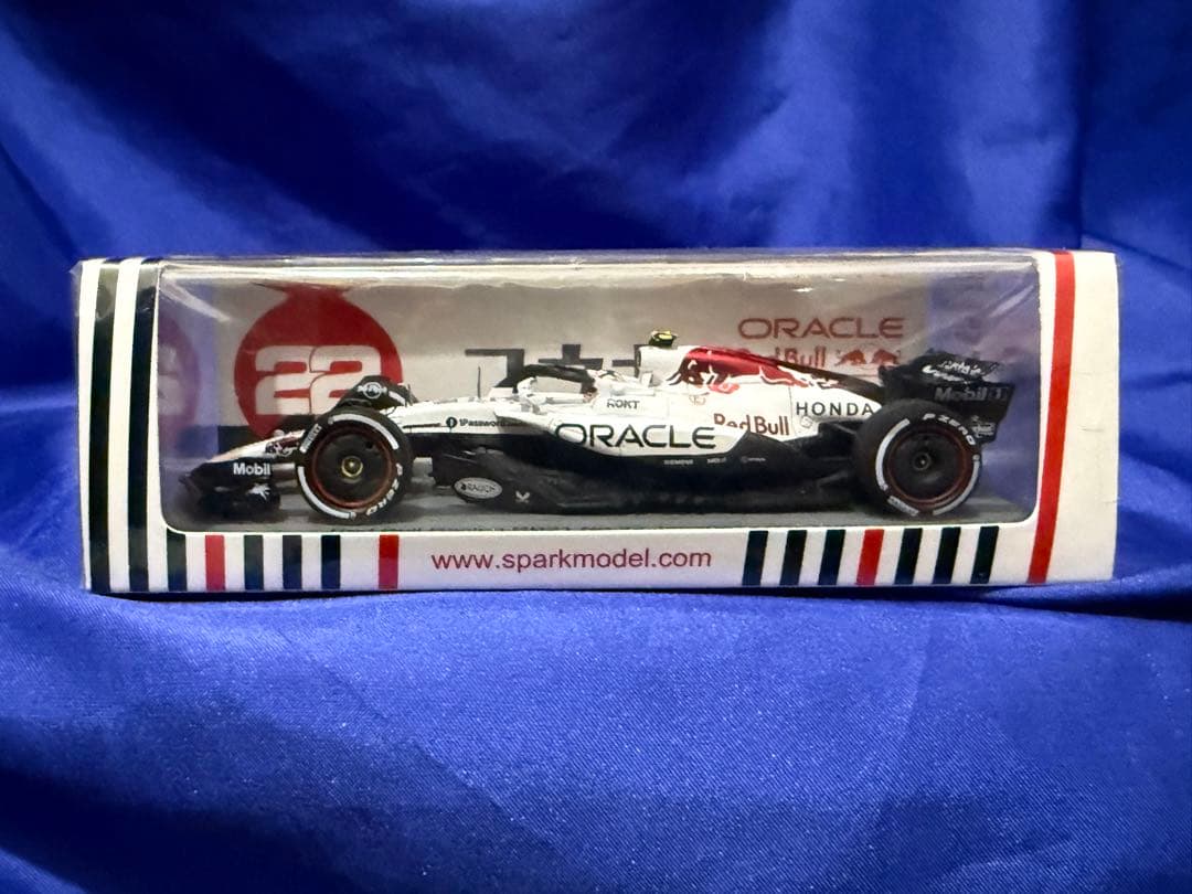 1/43 レッドブル RB21 日本GP フェルスタッペン 角田 岩佐サイン付