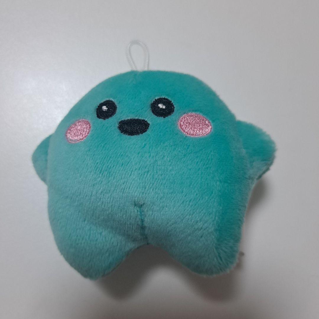 サーキュウーラちゃんのぬいぐるみ２個+黄色キーホルダー+ Waドイツピン