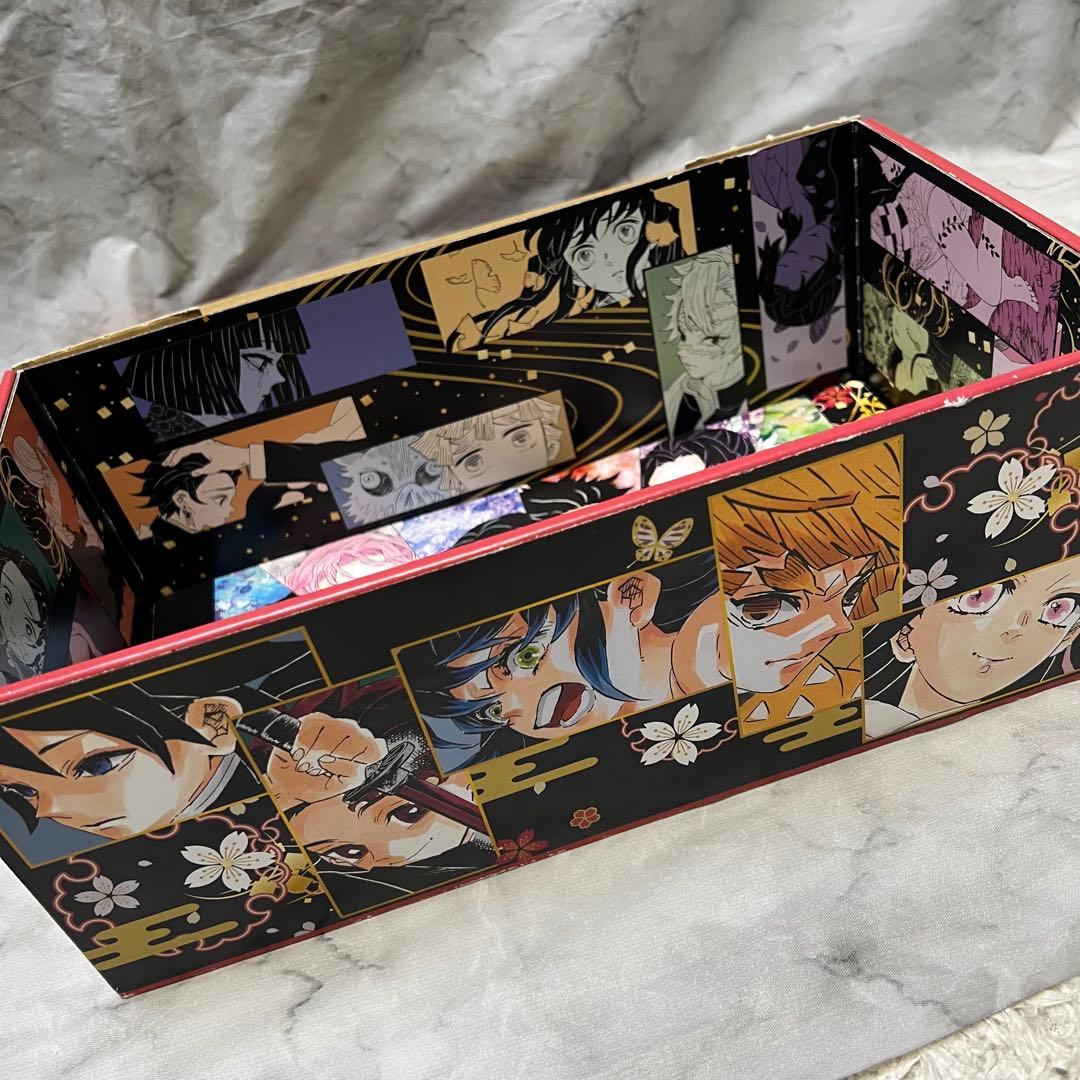 鬼滅の刃 全巻収納BOX 缶バッジ 煉獄零巻 画集 セット
