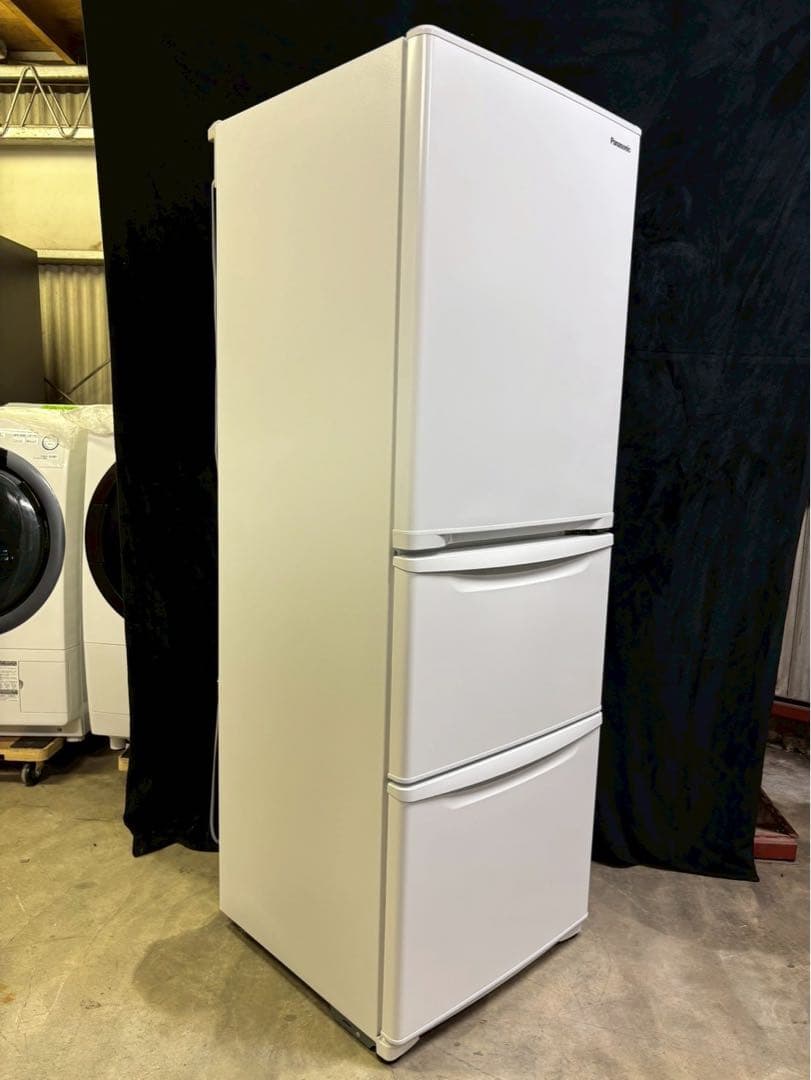 Panasonic 冷蔵庫 NR-C343C-W 2022年製 335L 3ドア