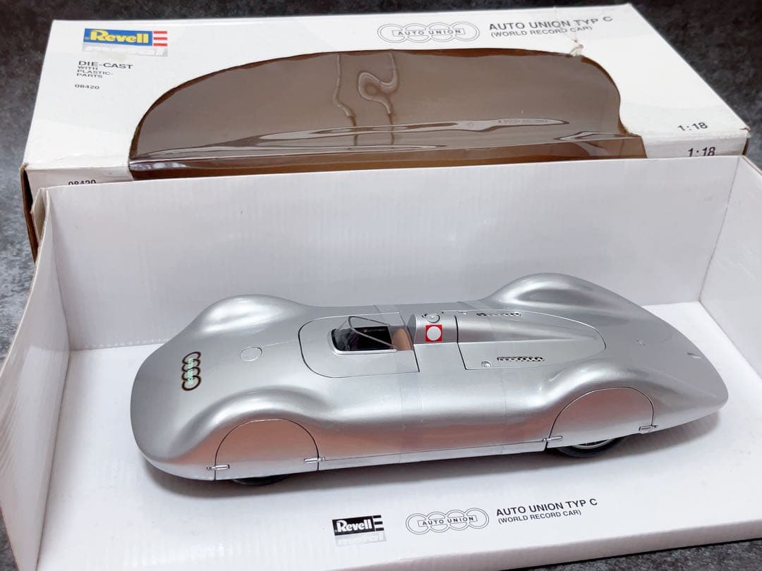 ミニカー　1/18 AUTO UNION TYP C アウトウニオン