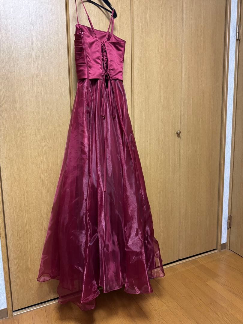 ドレスルームアミのドレス　ワインレッドドレス
