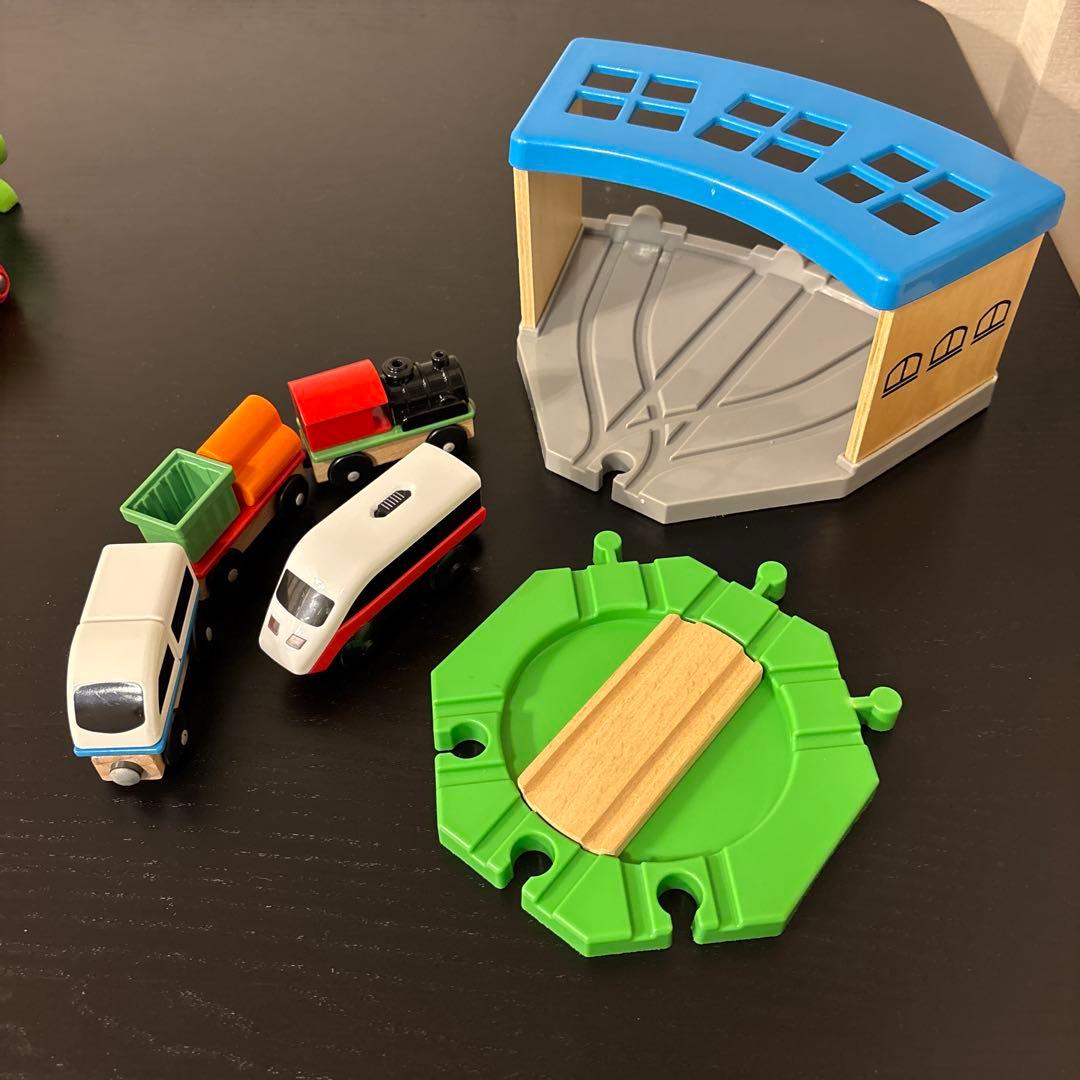 BRIO 木製レールセット 車両・情景付き 大量 まとめ売り IKEA - メルカリ