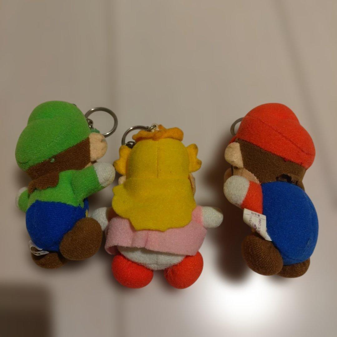 スーパーマリオワールド　キーホルダー　1996年 マリオ ピーチ姫 当時物 レア