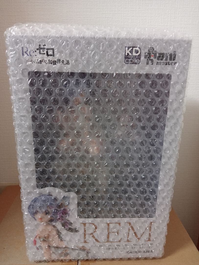 Re:ゼロ エミリア レム フィギュアセット