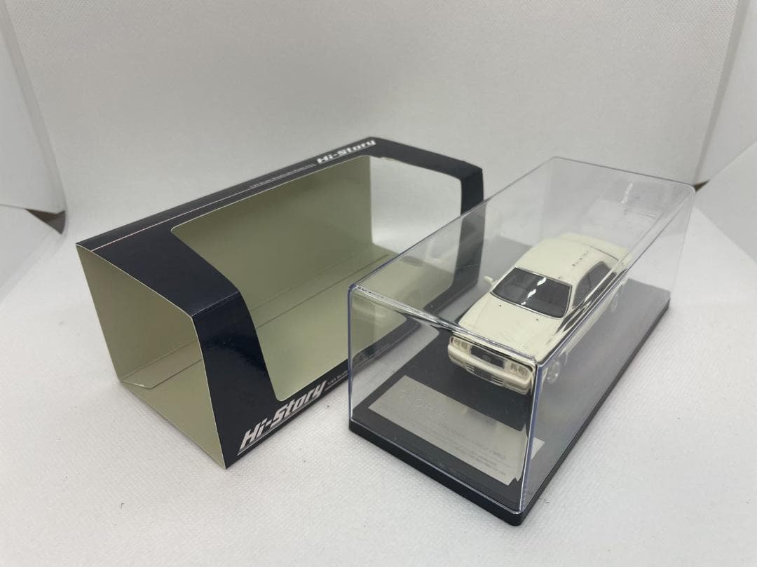402-182 Hi-Story 1/43 日産 GLORIA V30 TWIN