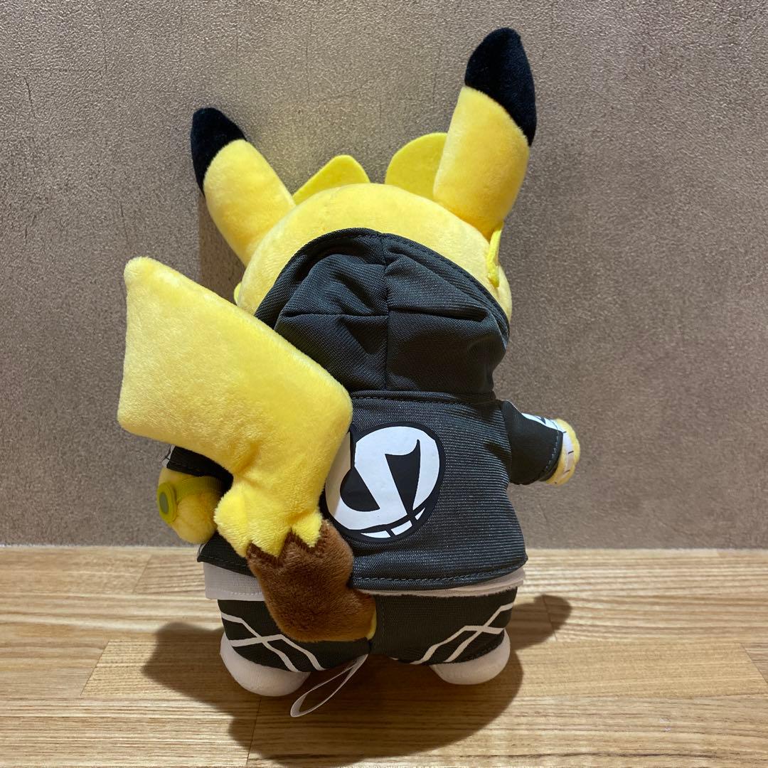 【廃盤/2018年/激レア/一点もの】ボスごっこピカチュウ スカル団　グズマ