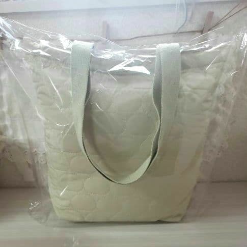 ✨完売品✨☺️新品・未開封・タグ付☺️★ハッピーバッグ2025★うさまる★