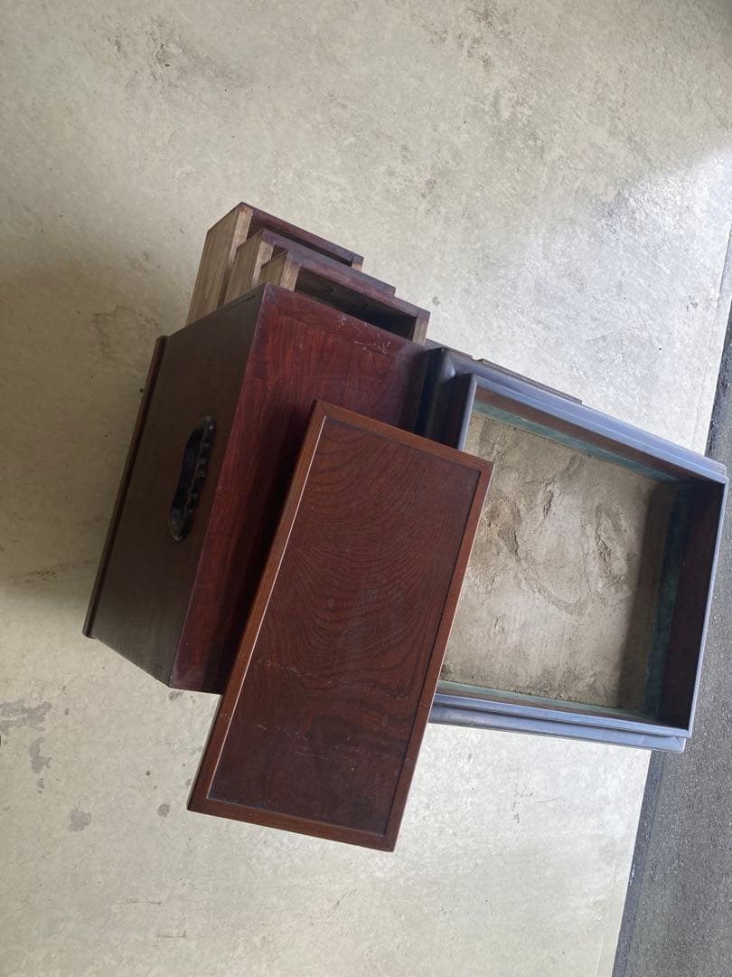 ダークブラウン 木製 大正時代の火鉢 5引き出し