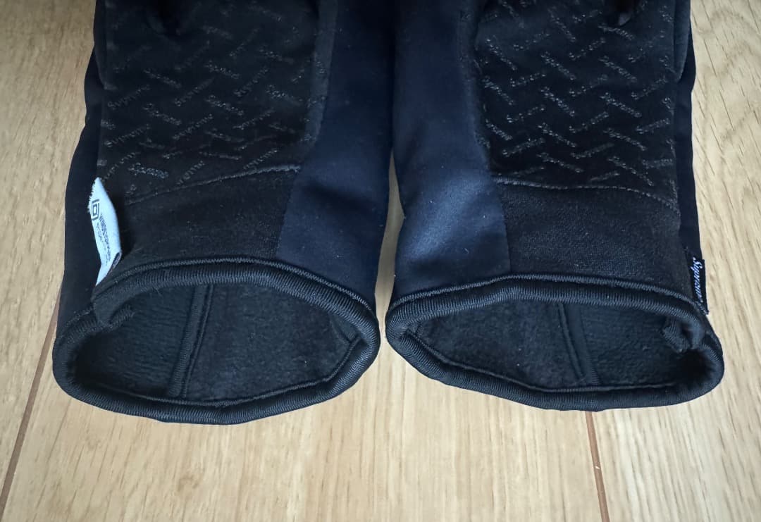 小物 Supreme WINDSTOPPER Zip Gloves \"Black\" M