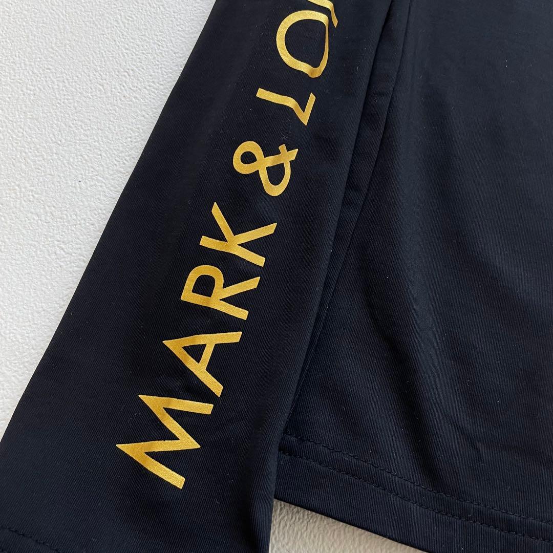 マークアンドロナ 裏起毛 モックネック ハイネック ロゴ ゴールド 冬Tシャツ