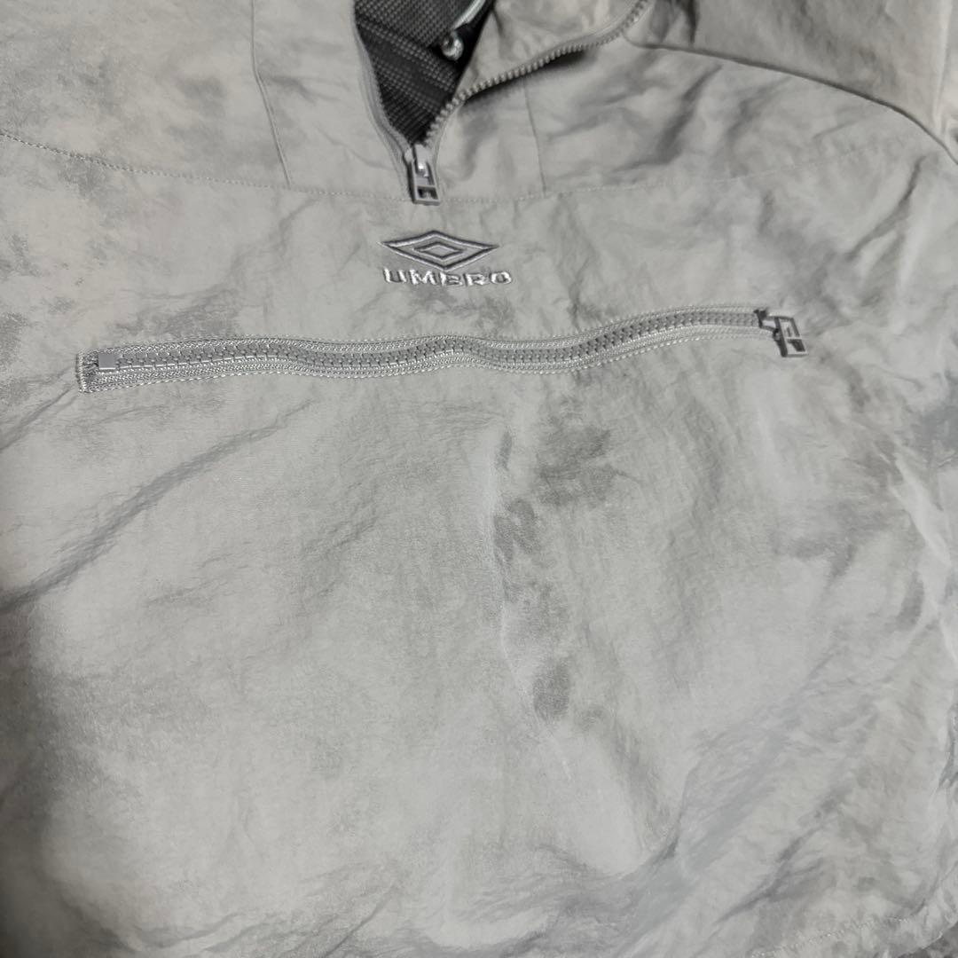 UMBRO ハーフジップ ナイロン製　パーカー　セットアップ