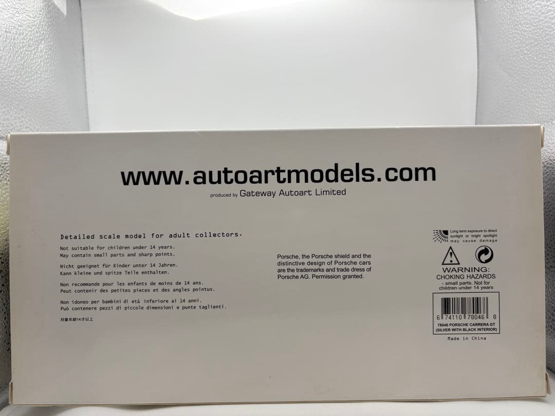 AUTO art Porsche Carrera GT ミニカー 1/18