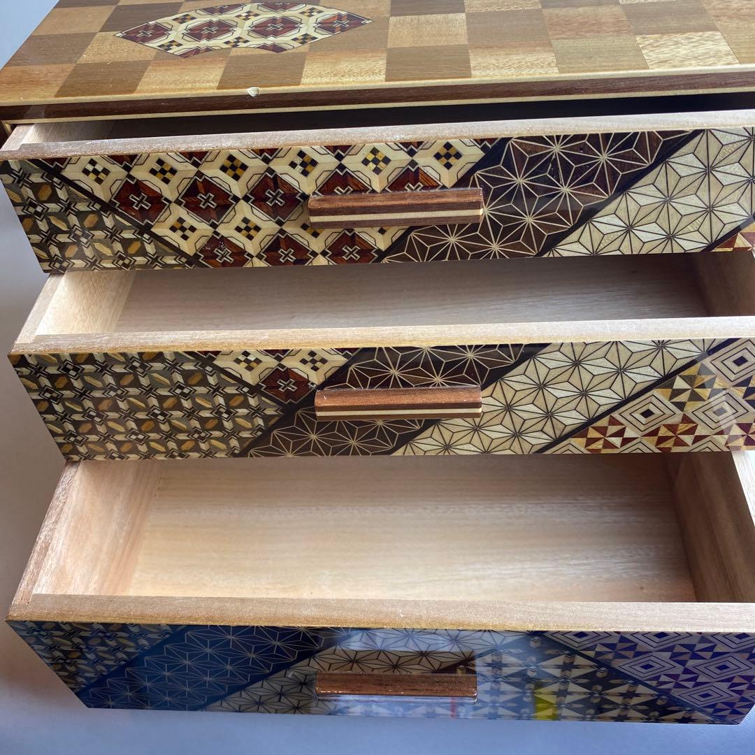 箱根細工・寄木細工 三段小引き出し - メルカリ