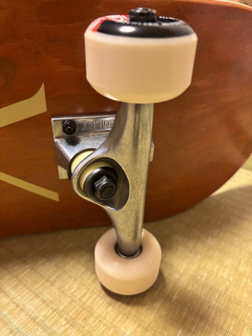 スケートボード YES SKATEBOARD